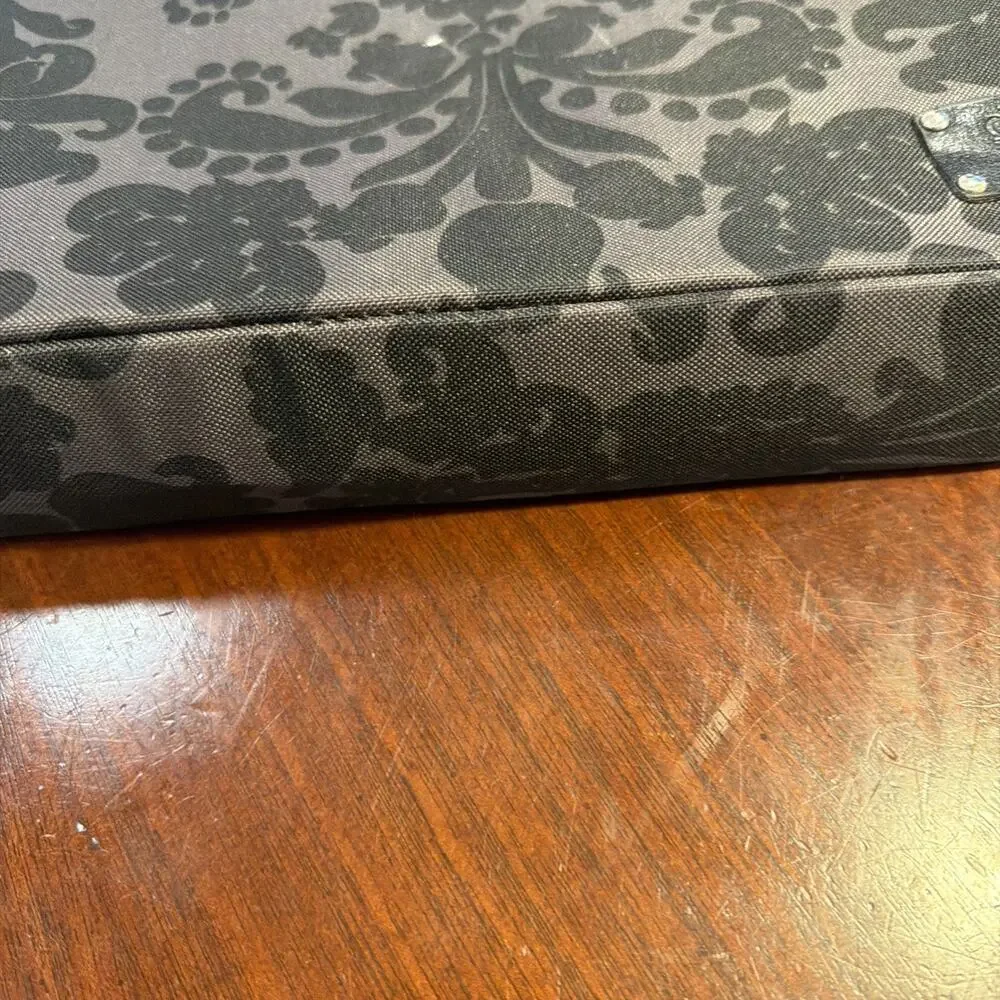 DENALI Women’s Padded Laptop Bag - See Description